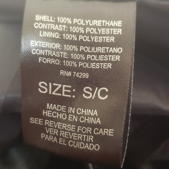 Black Jacket - Picture 5 of 5